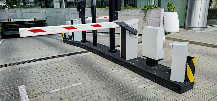 Custom Gate Design & Integration Mattoon